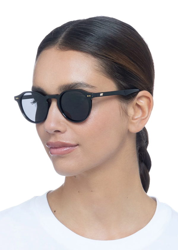 Le Specs Galavant Sunglasses | Black/ Smoke