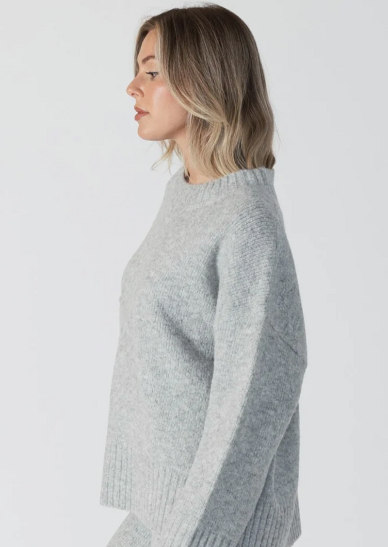 Ollie Crewneck Sweater w/Pocket