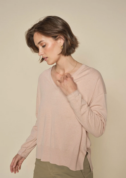 Tani V-Neck Knit