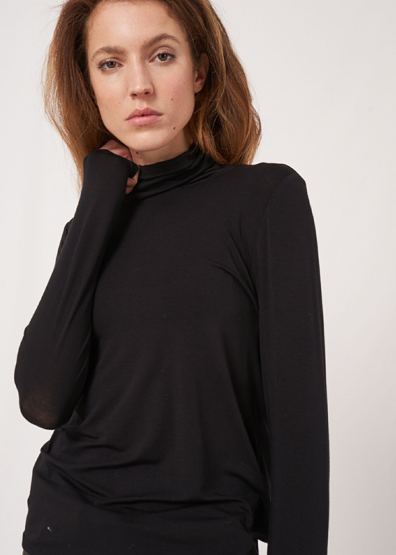 Long-Sleeved Jersey Turtleneck | Black