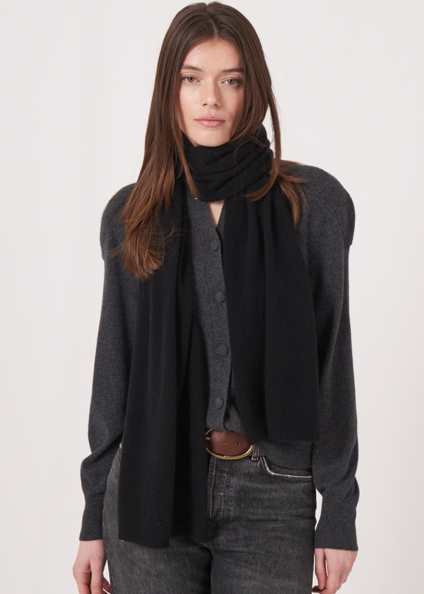 Cashmere Knitted Scarf | Black