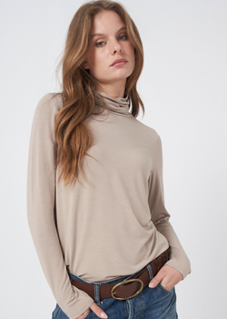 Long-Sleeved Jersey Turtleneck | Desert