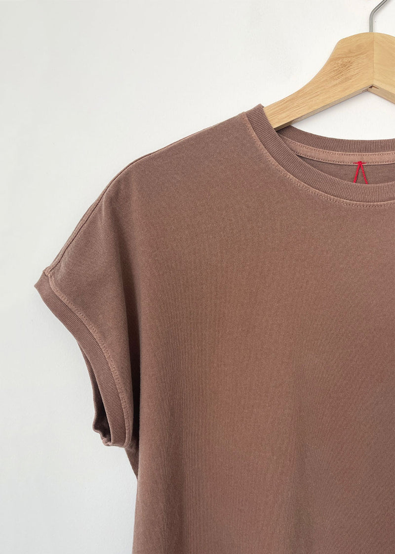 Ease Tee | Chocolate