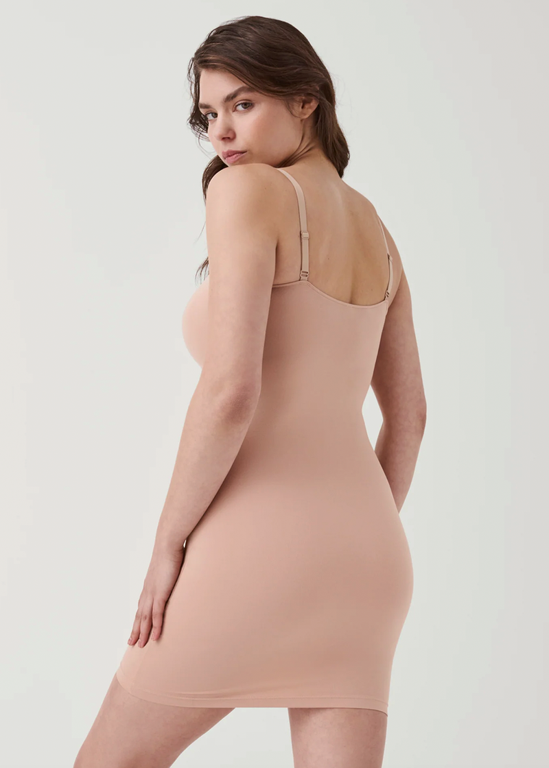 Spanx Socialight Smoothing Slip